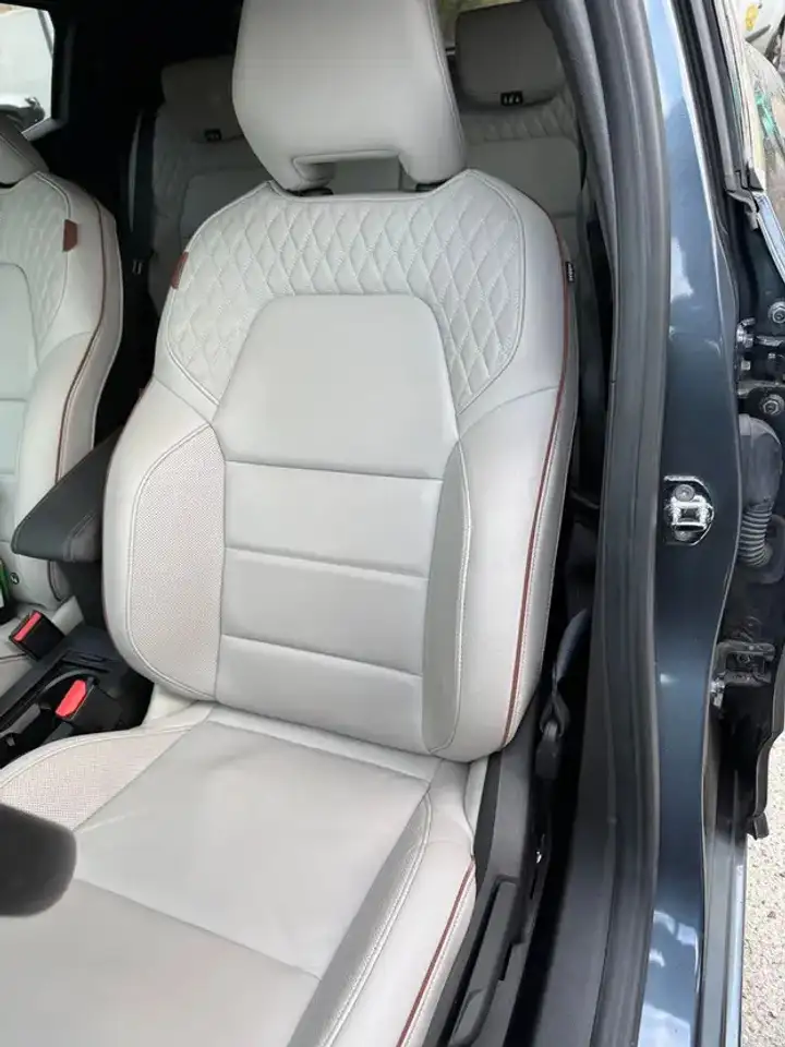 Renault Clio Citadine 3 portes — photo 5