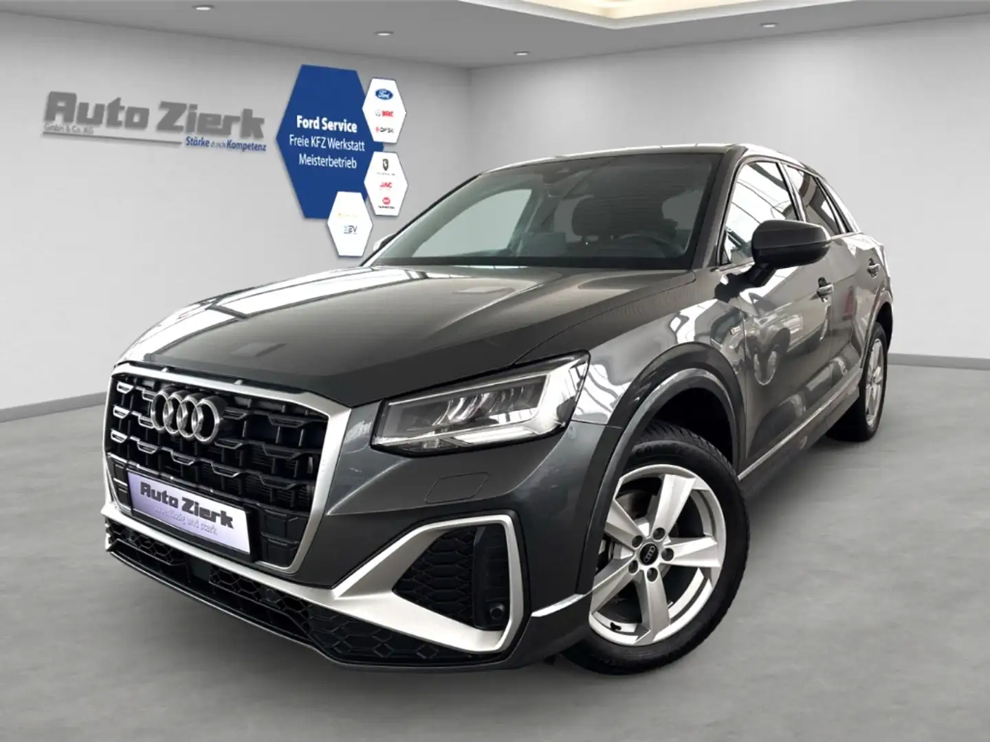 Audi Q2 35 TFSI S tronic S line NAVI LED SHZ PDC ALLWETTE Grau - 1