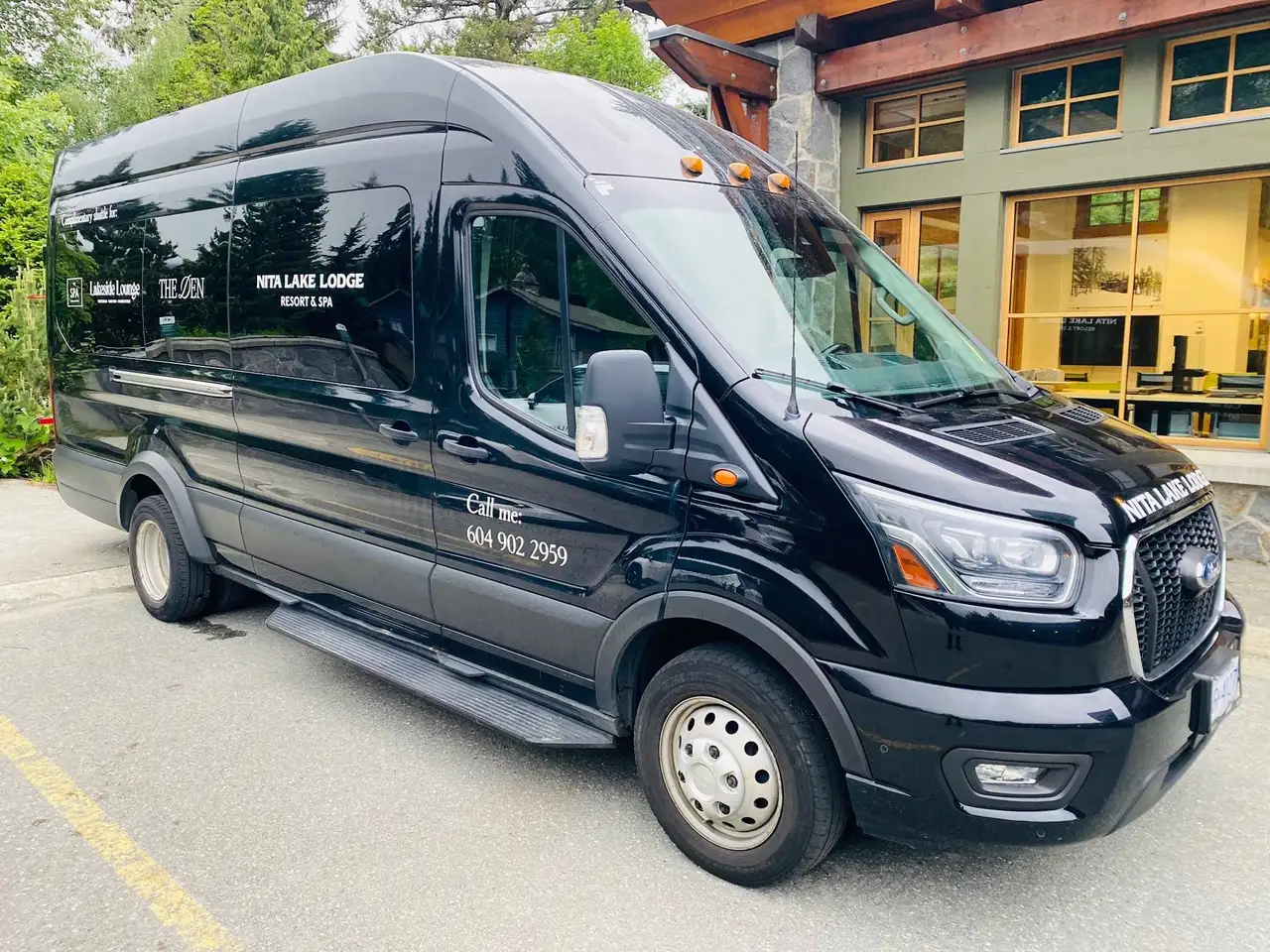 2023 Ford Transit Passenger Wagon