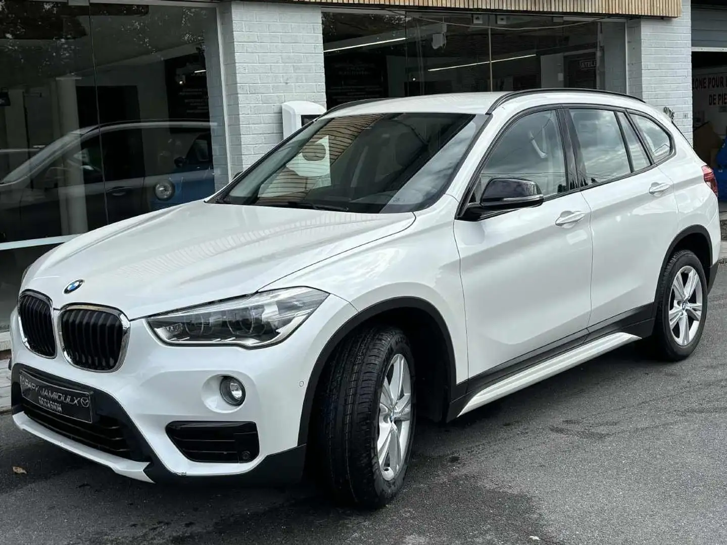 BMW X1 sDrive 16d 116 ch xLine - 1