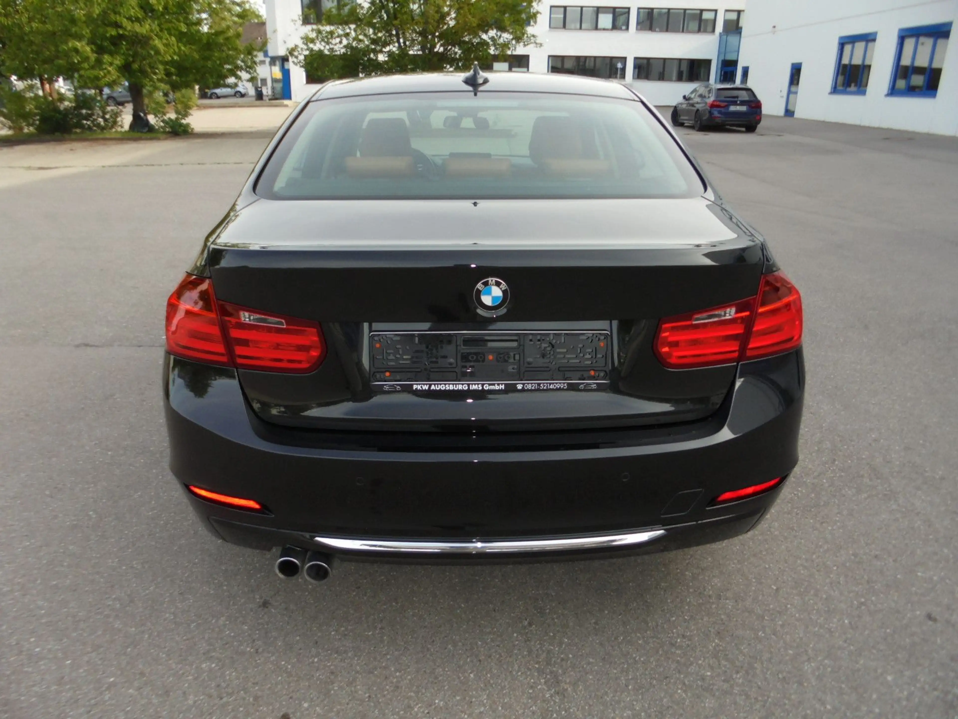 BMW 325 d Limousine Luxury~ Navi Prof ~ Leder ~ Xenon — photo 5