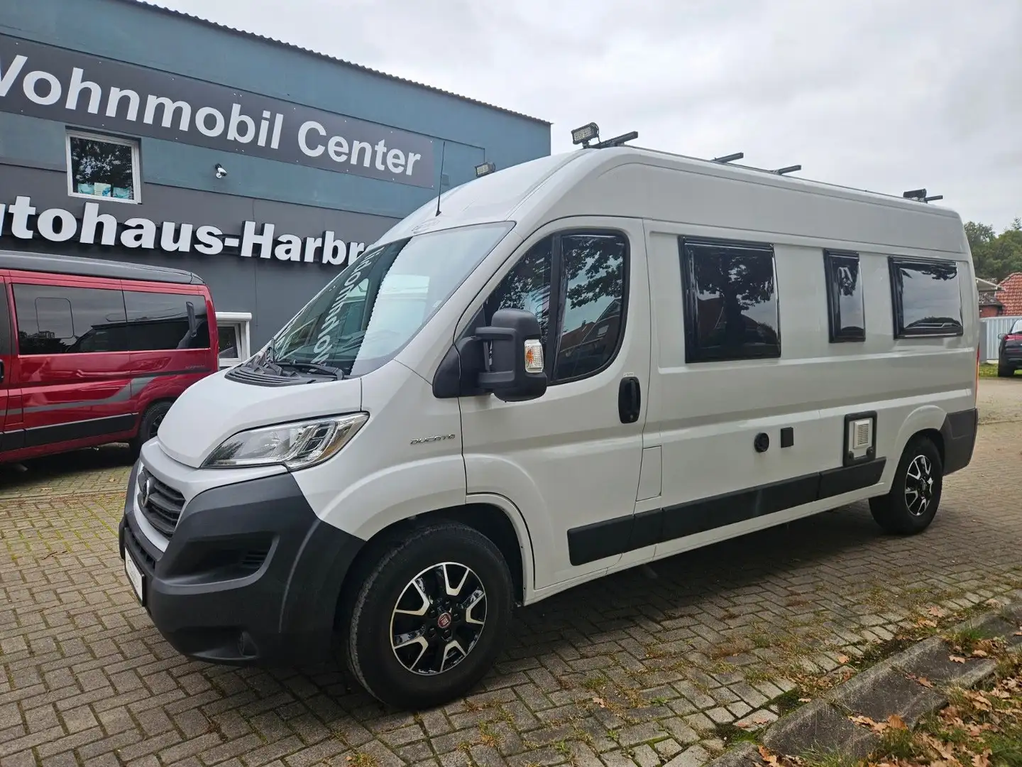Carado Vlow 600-Automatik-Ahk-Solar-Wi+Sommer Reifen Bianco - 1