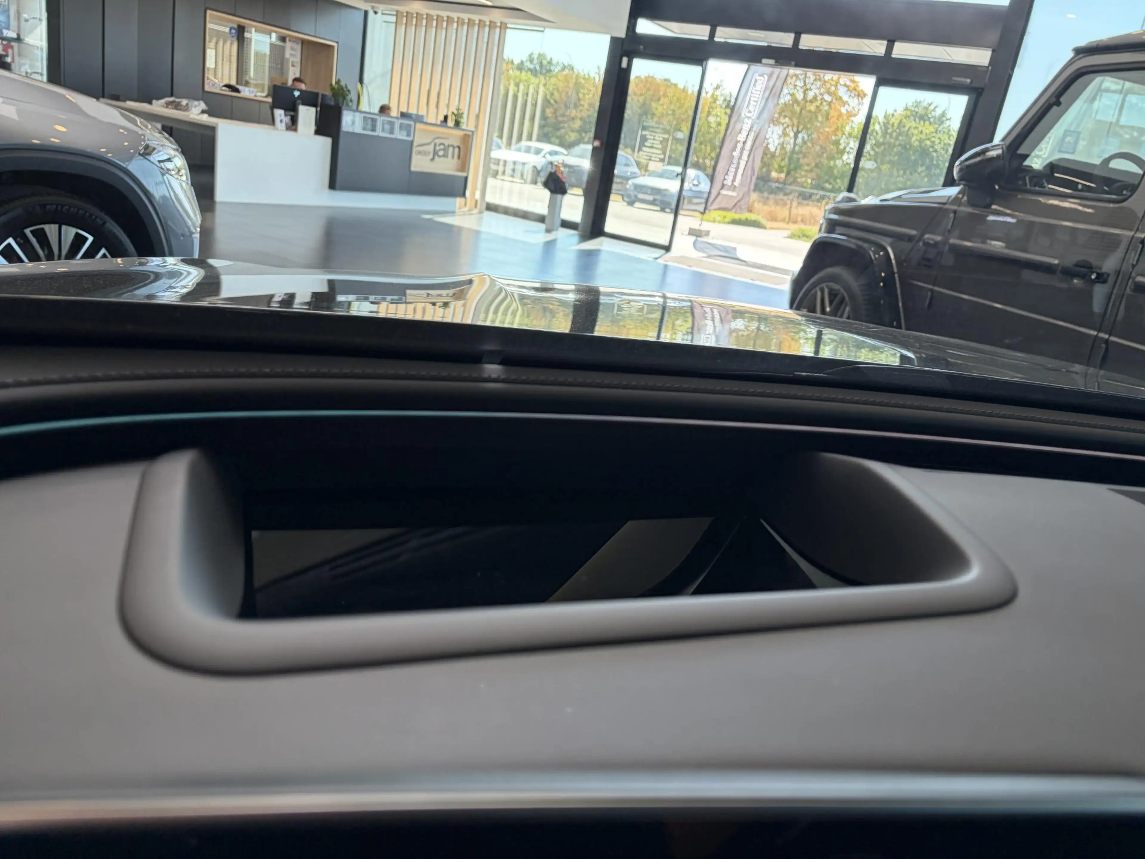 Mercedes-Benz E 53 AMG HYBRID 4M+ /Pano/Hyperscr — photo 15