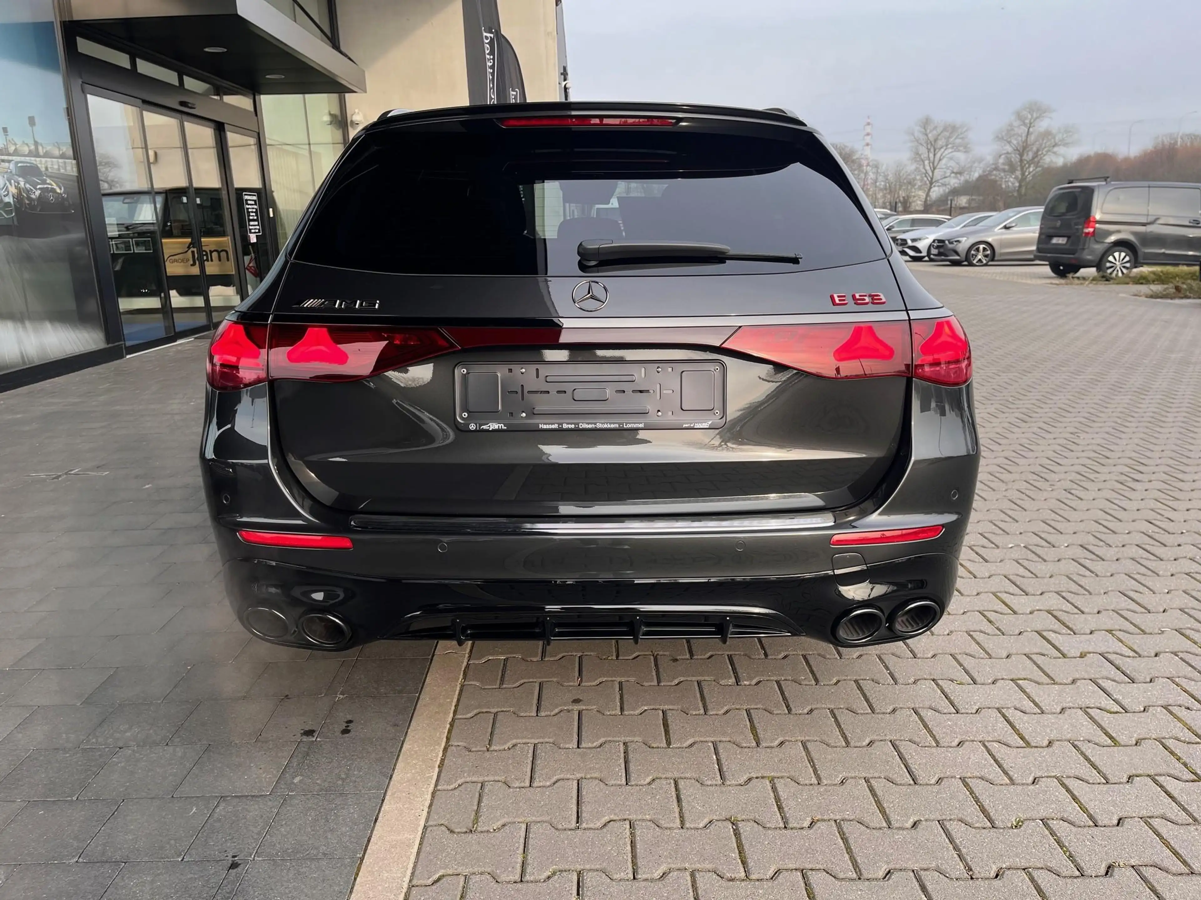 Mercedes-Benz E 53 AMG HYBRID 4M+ /Pano/Hyperscr — photo 4