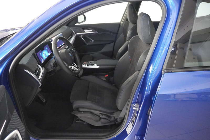 BMW X1 sDrive18i — photo 5
