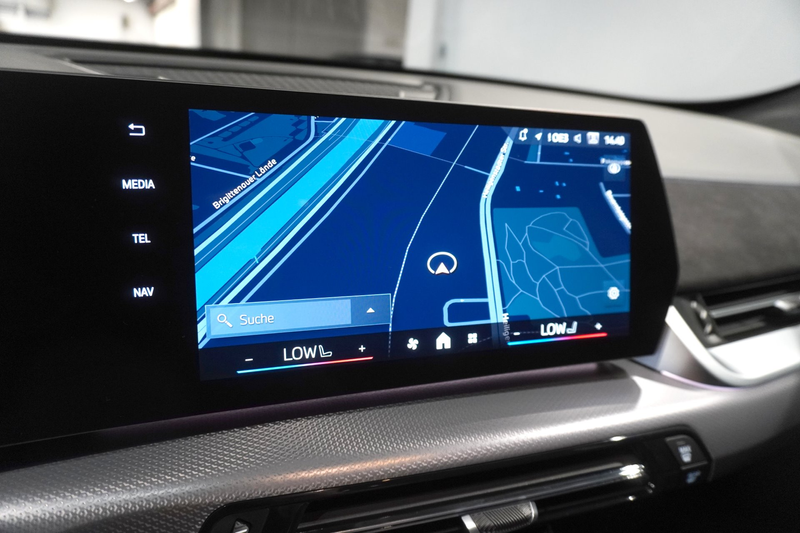 BMW X1 sDrive18i — photo 15