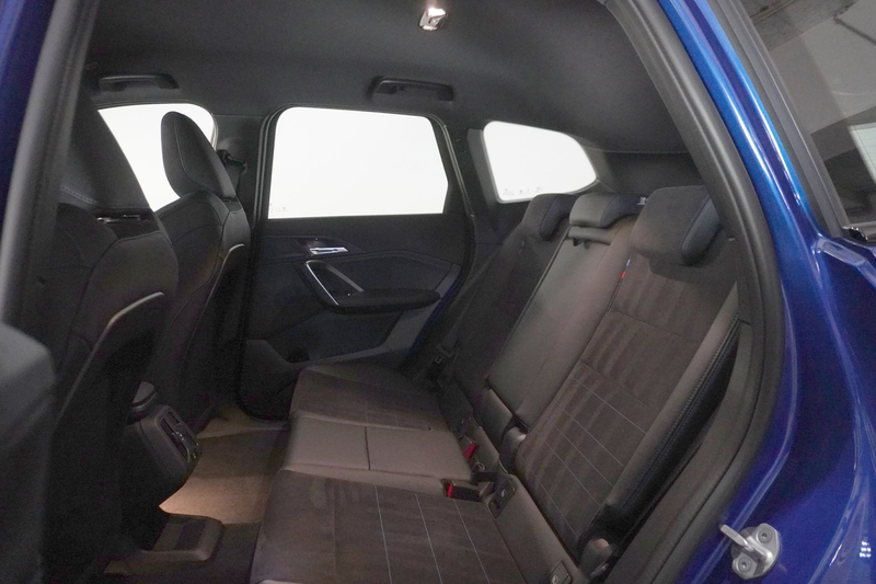 BMW X1 sDrive18i — photo 10