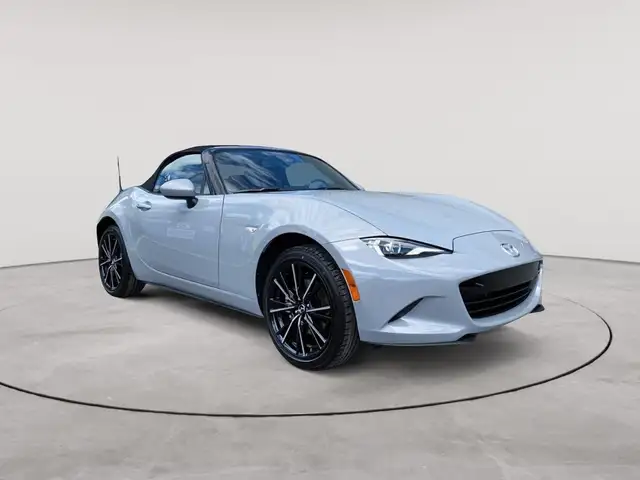 Mazda MX-5 Miata 2026 — photo 7