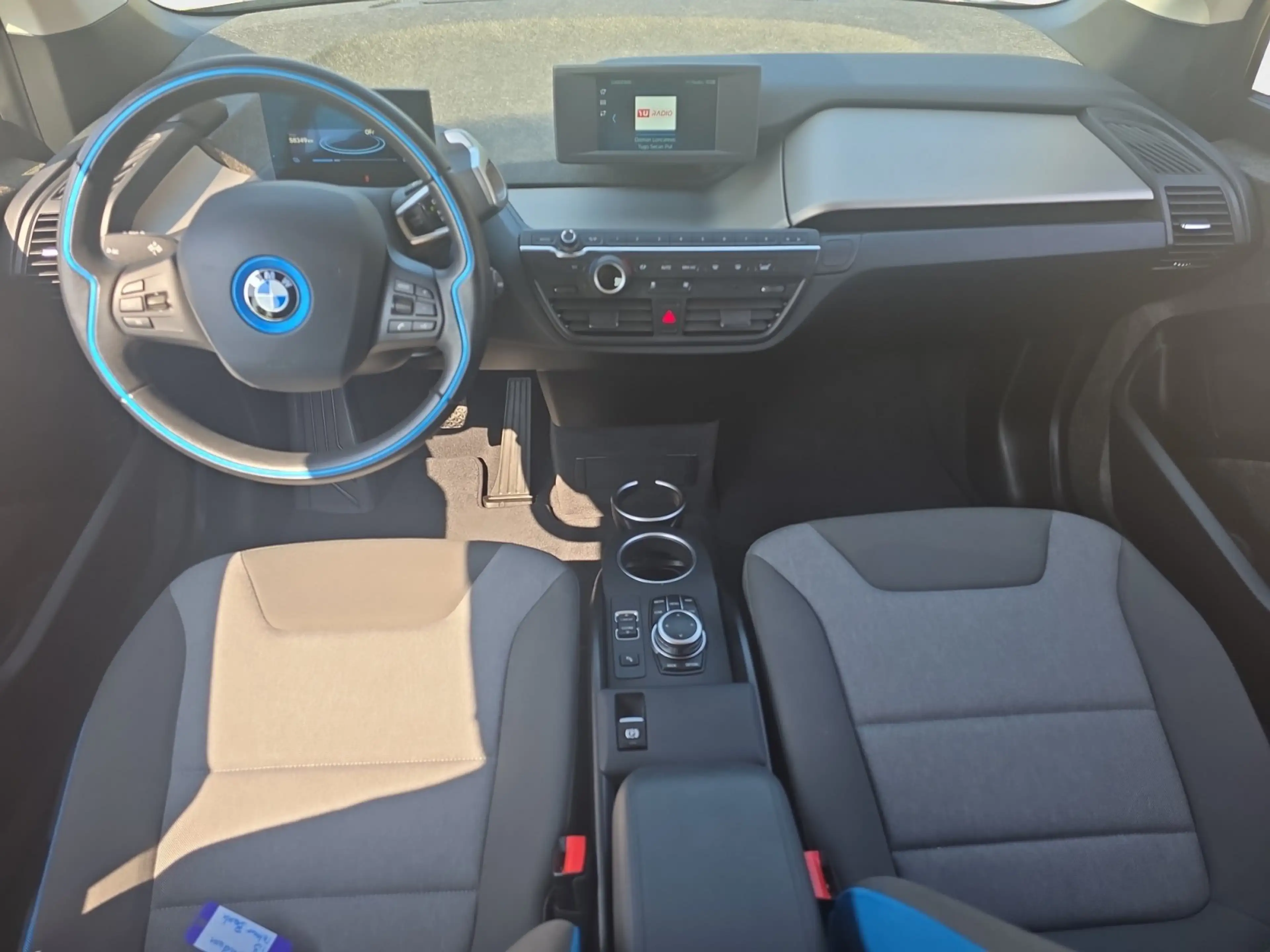 BMW i3 Basis — photo 11