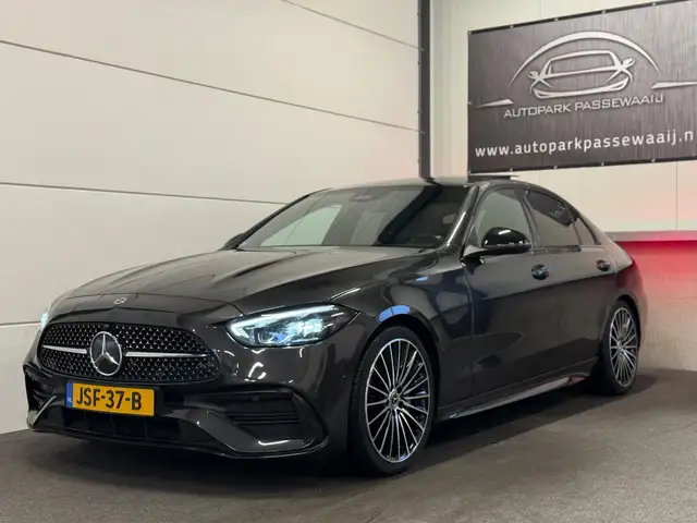 Mercedes-Benz C 180 AMG Pano, Cruise Control, Apple Carplay, Sfeerverl