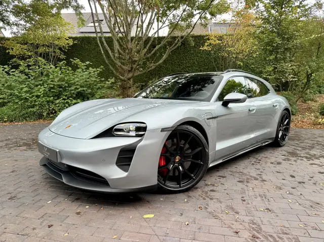 Porsche Taycan GTS Sport Turismo 93.4 kWh/Porsche Approved 06/2028/Front PPF/BOSE/Pano/ACC/Surround/...