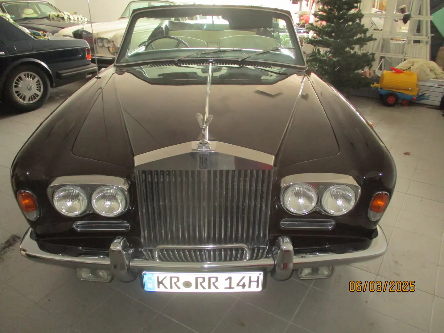 Rolls-Royce Corniche Mulliner Park Ward Marrone - 2