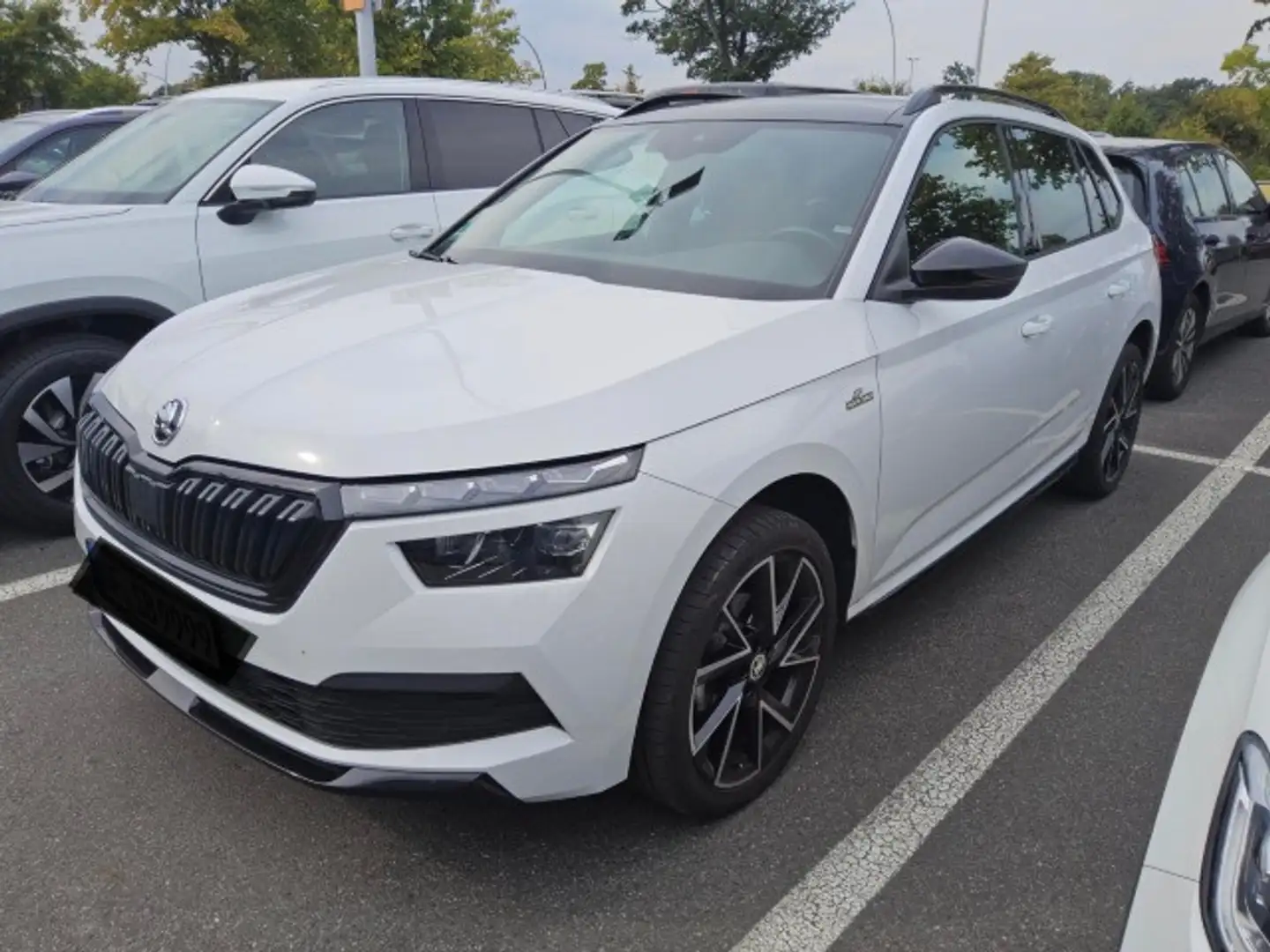 Skoda Kamiq 1.5 TSI Monte Carlo LED/Pano/AHK Weiß - 2