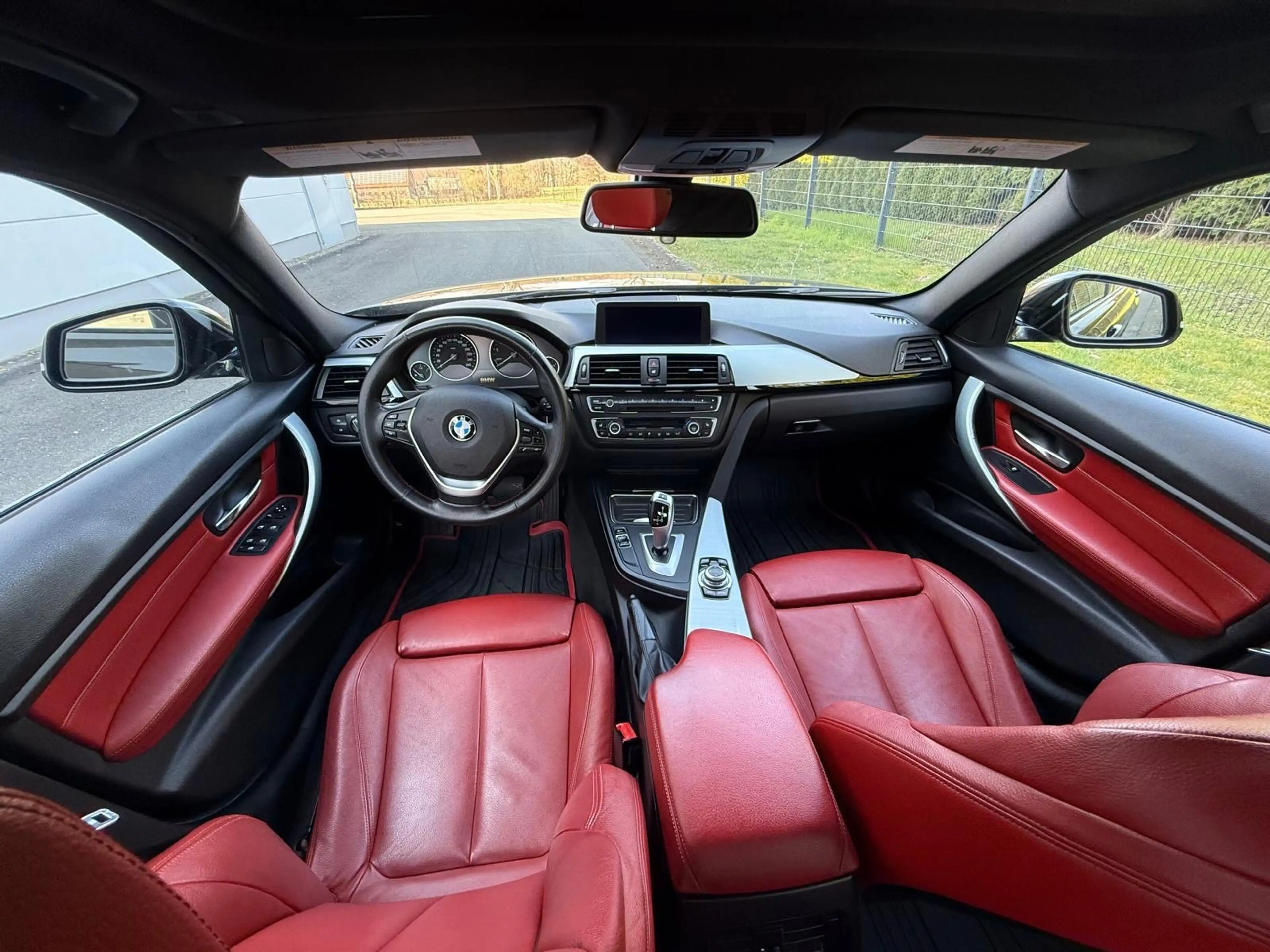 BMW 328 i xDrive Aut. Luxury Line — photo 15