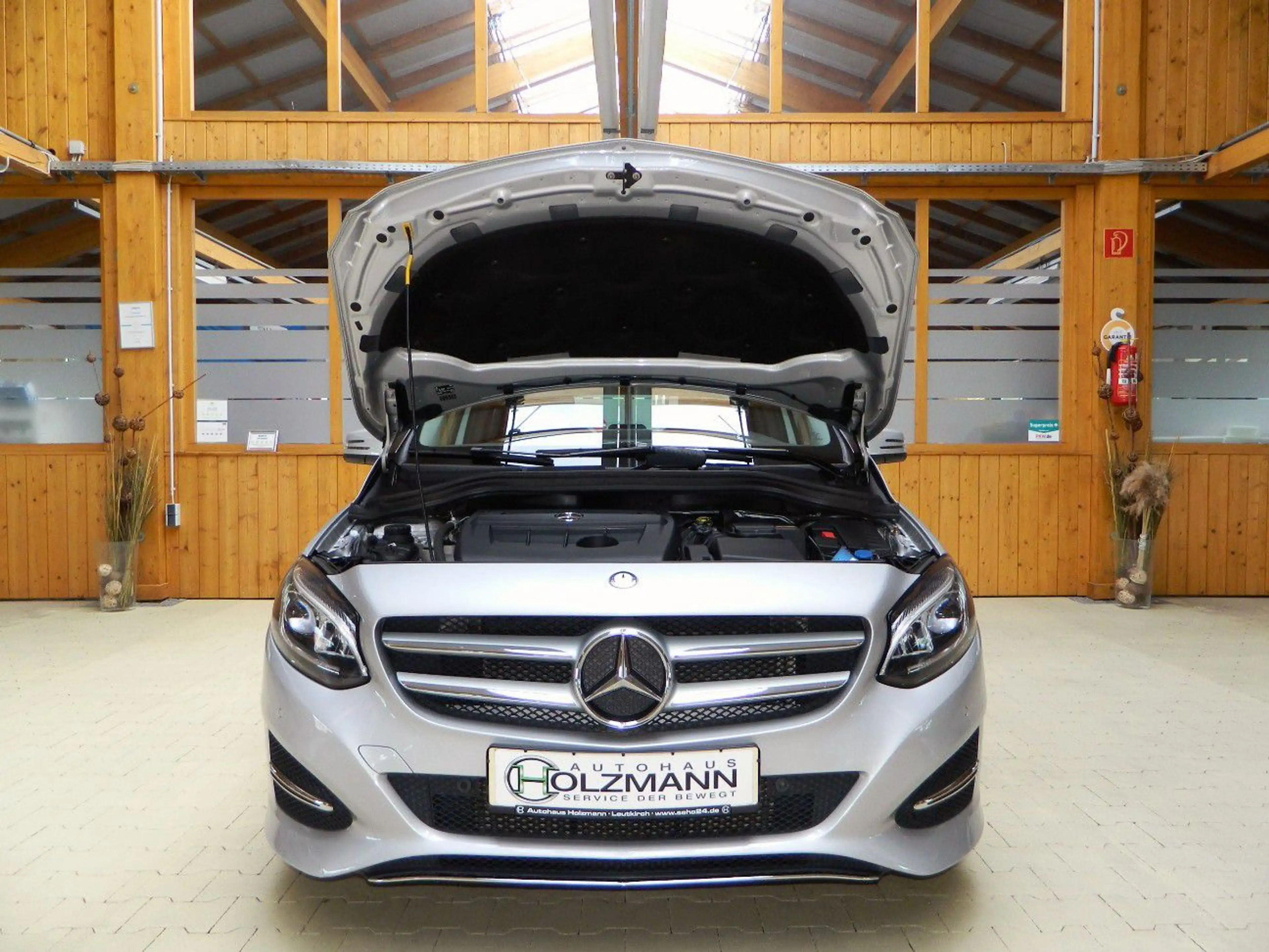 Mercedes-Benz B 160 B-Klasse B 160 d Style Mopf/AHK/Navi/LED/Euro6 — photo 15