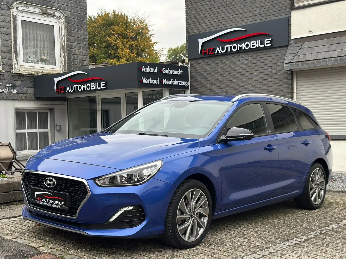Hyundai i30 Style *AUTOMATIK*SPURH.*CAM*NAVI*TEMP*LRDHZ Blau - 1