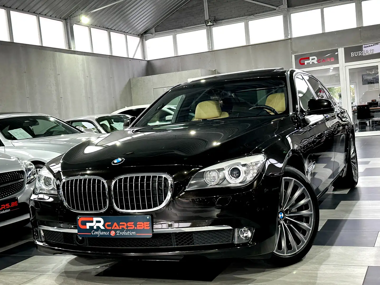 BMW 730 LD Individual President Etat Neuf Full Hist Unique Šedá - 1