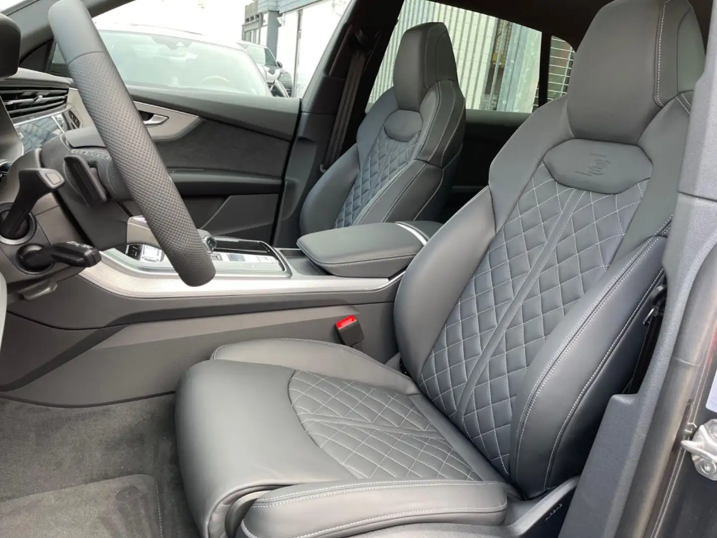 Audi Q8 50 TDI Facelift |SLine|HUD|Softclose|23"|B&O| Gris - 2