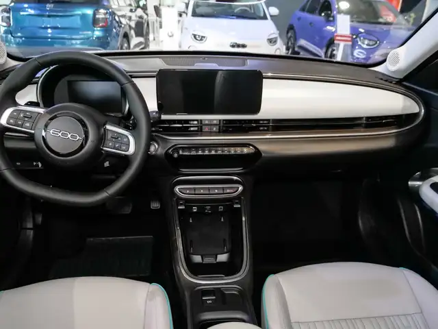 Fiat 600 view 8
