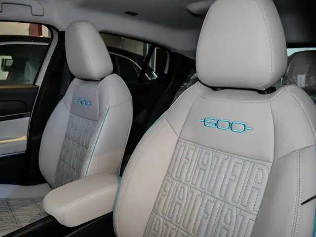 Fiat 600 view 7