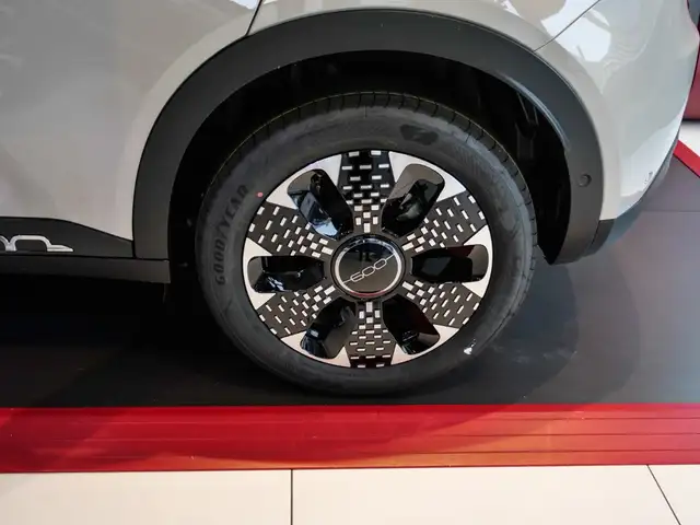 Fiat 600 view 4