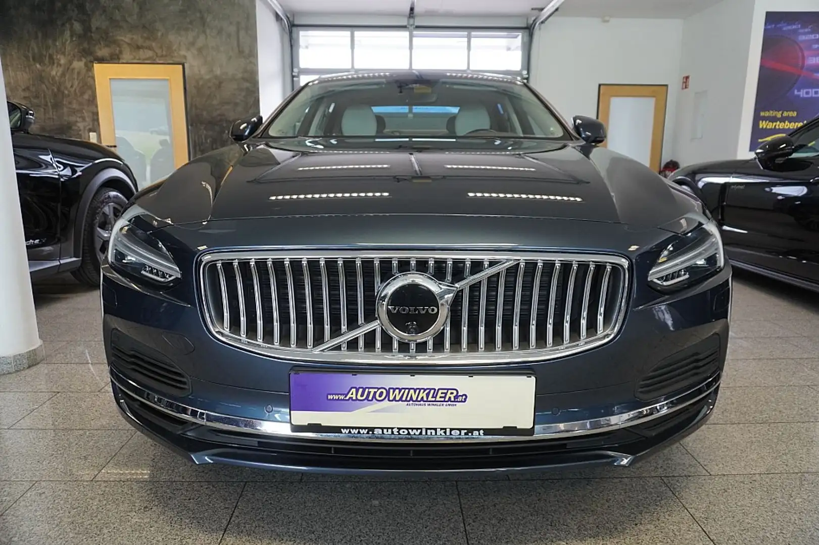 Volvo S90 2.0 T8 Recharge PHEV Hybrid Virtual/Leder/Navi/LED Modrá - 2
