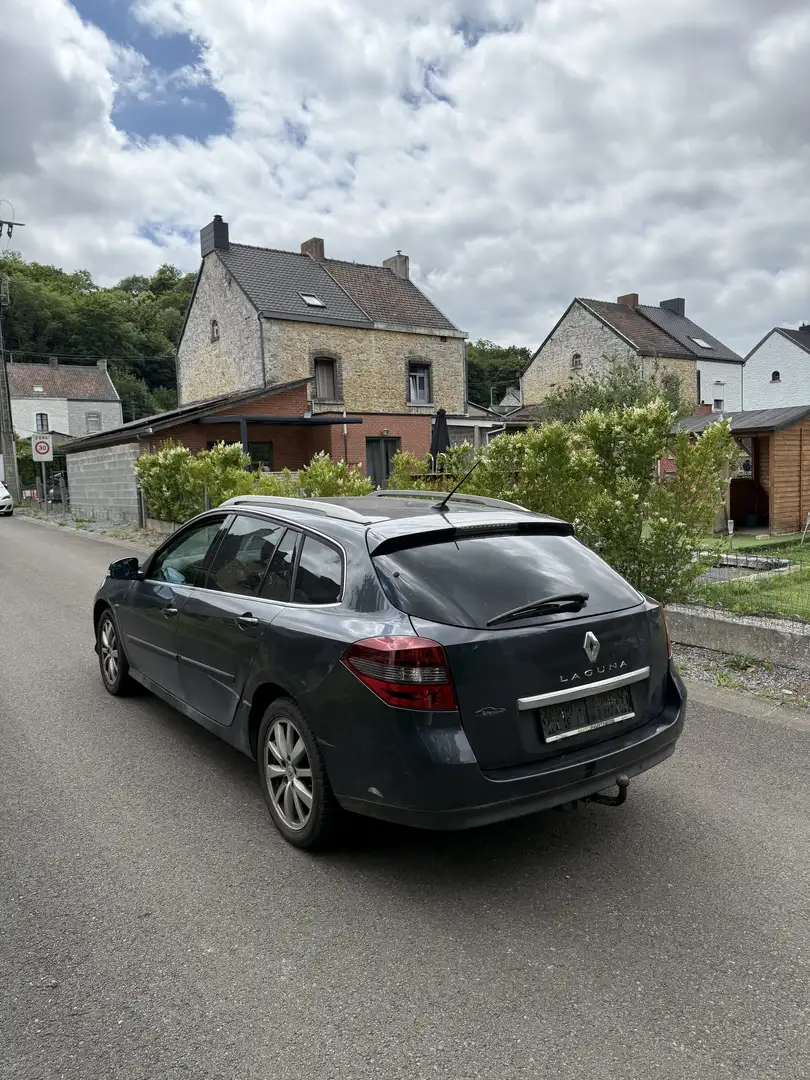 Renault Laguna 2.0 dCi Bose Edition FAP - 2