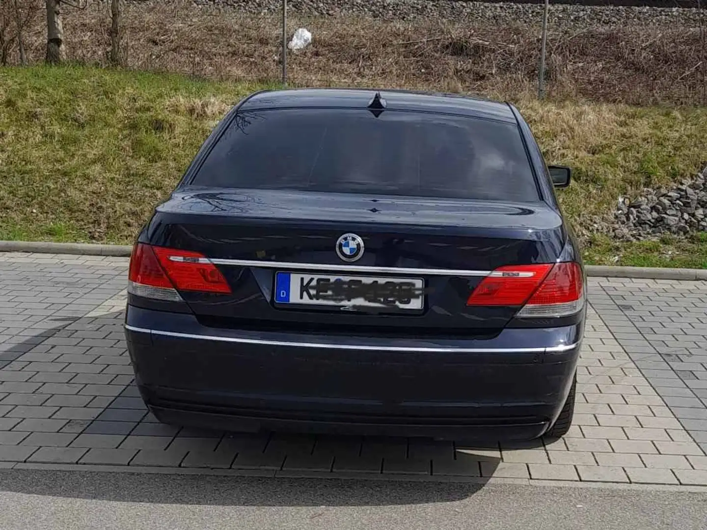 BMW 730 730d Modrá - 2