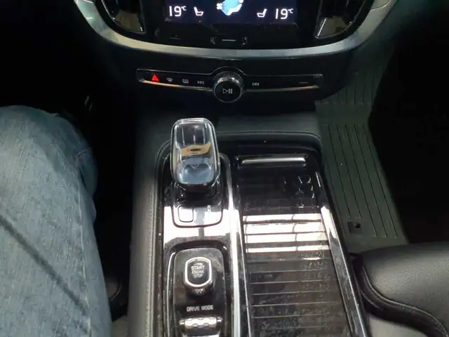 Volvo V60 view 10