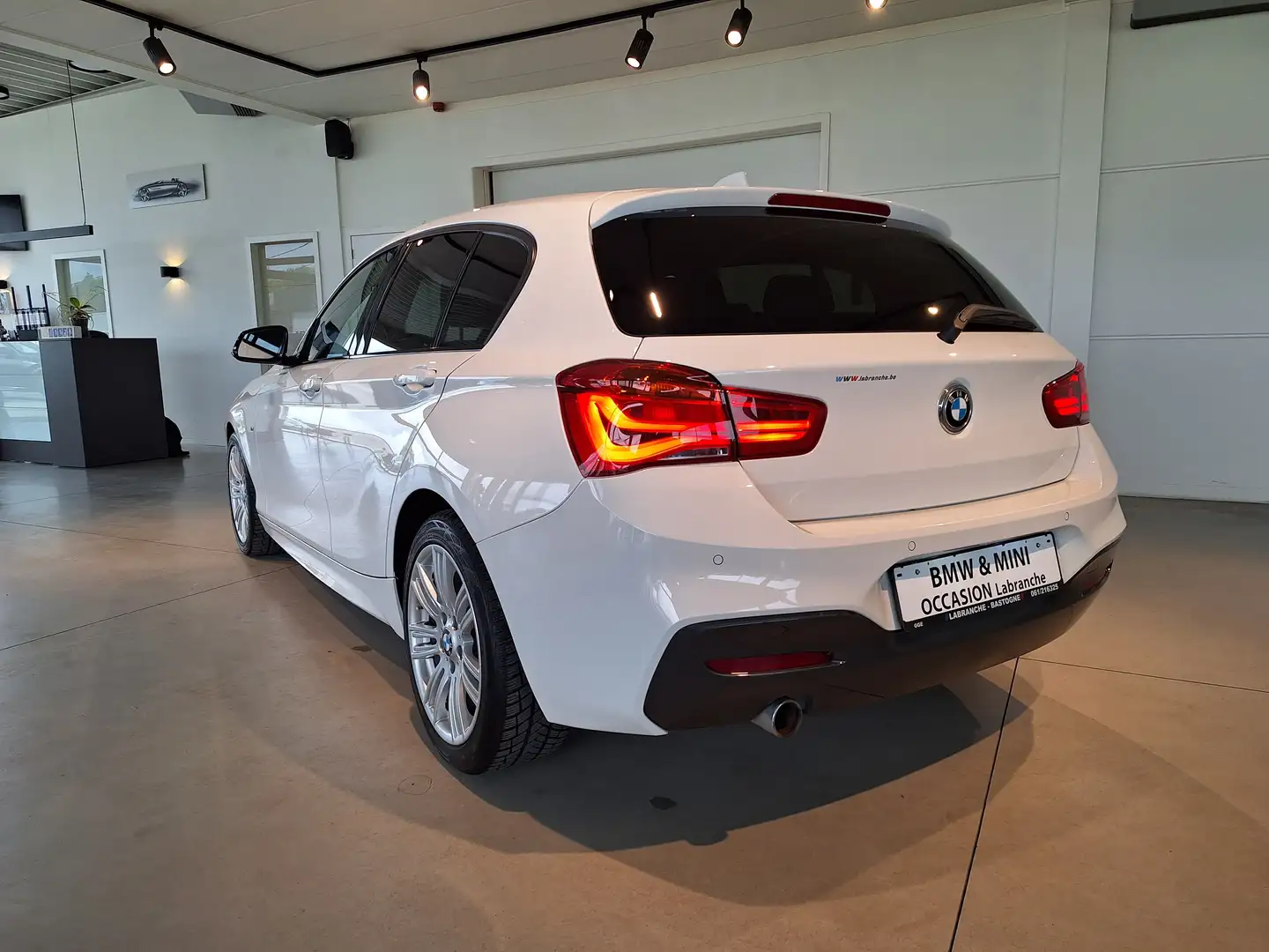 BMW 116 116d/PACK-M/GPS/CAPTEURS/BLUETTOTH Wit - 2