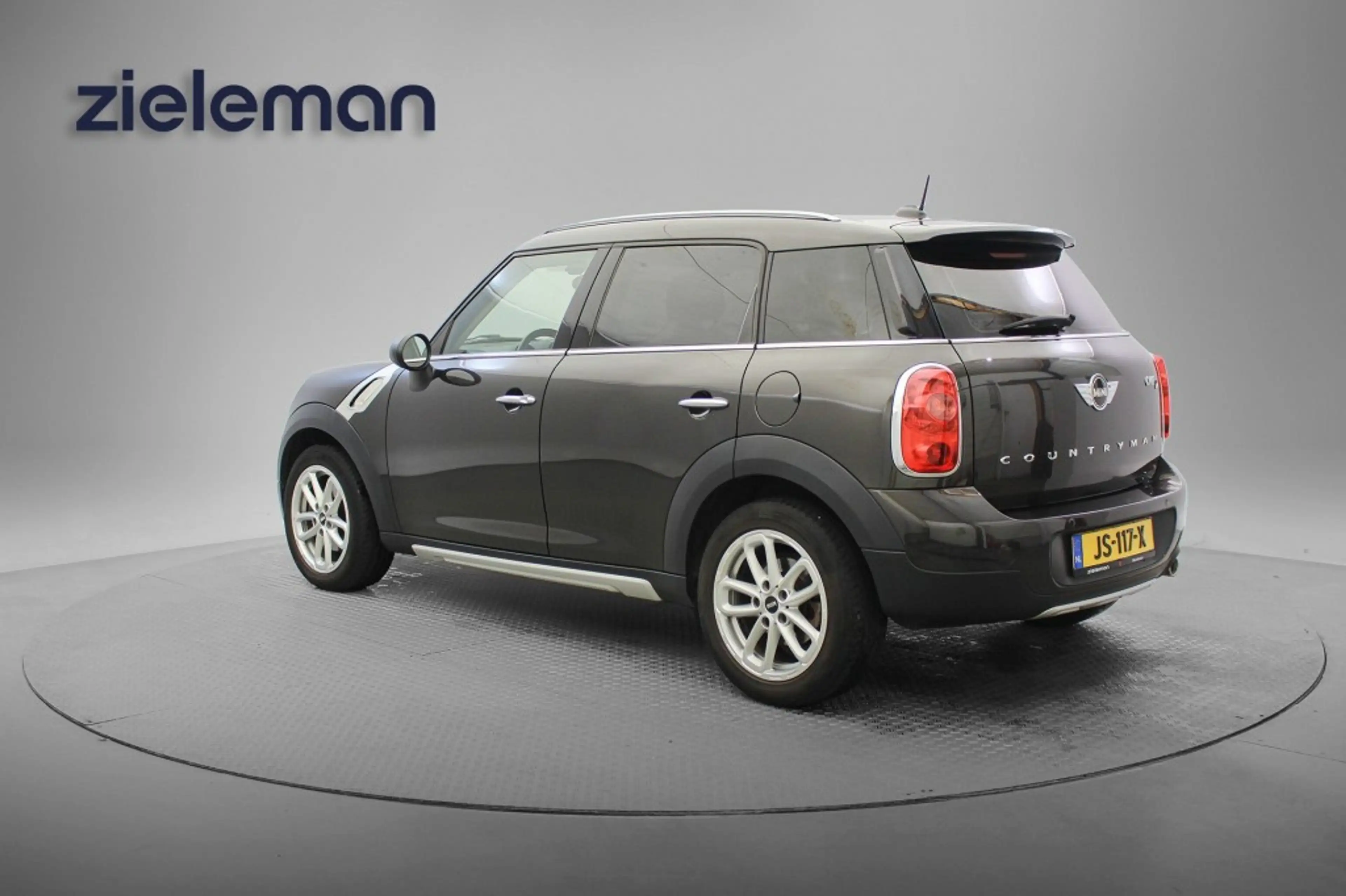 MINI Cooper D 1.6D Country Pepper - Navi, Cruise, Clima — photo 3