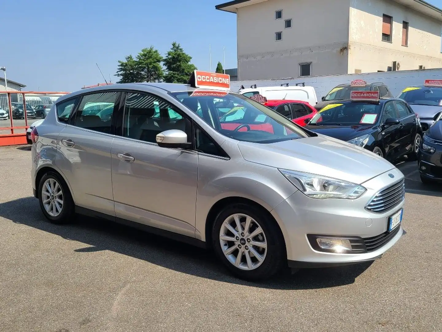 Ford C-Max 1.5 TDCi 120CV Start&Stop Titanium Plateado - 2