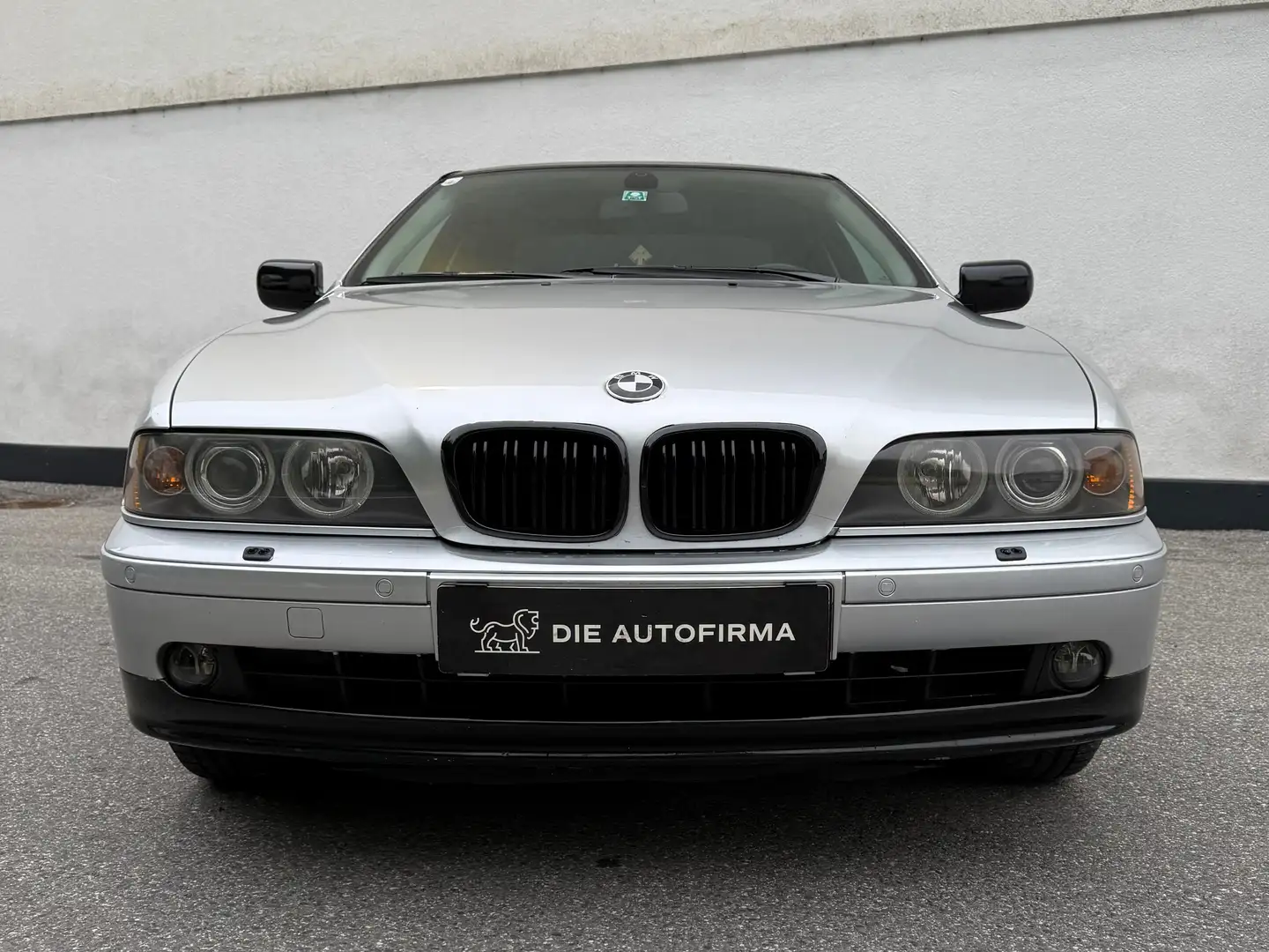 BMW 530 E 39*guter Zustand*Service* Šedá - 1