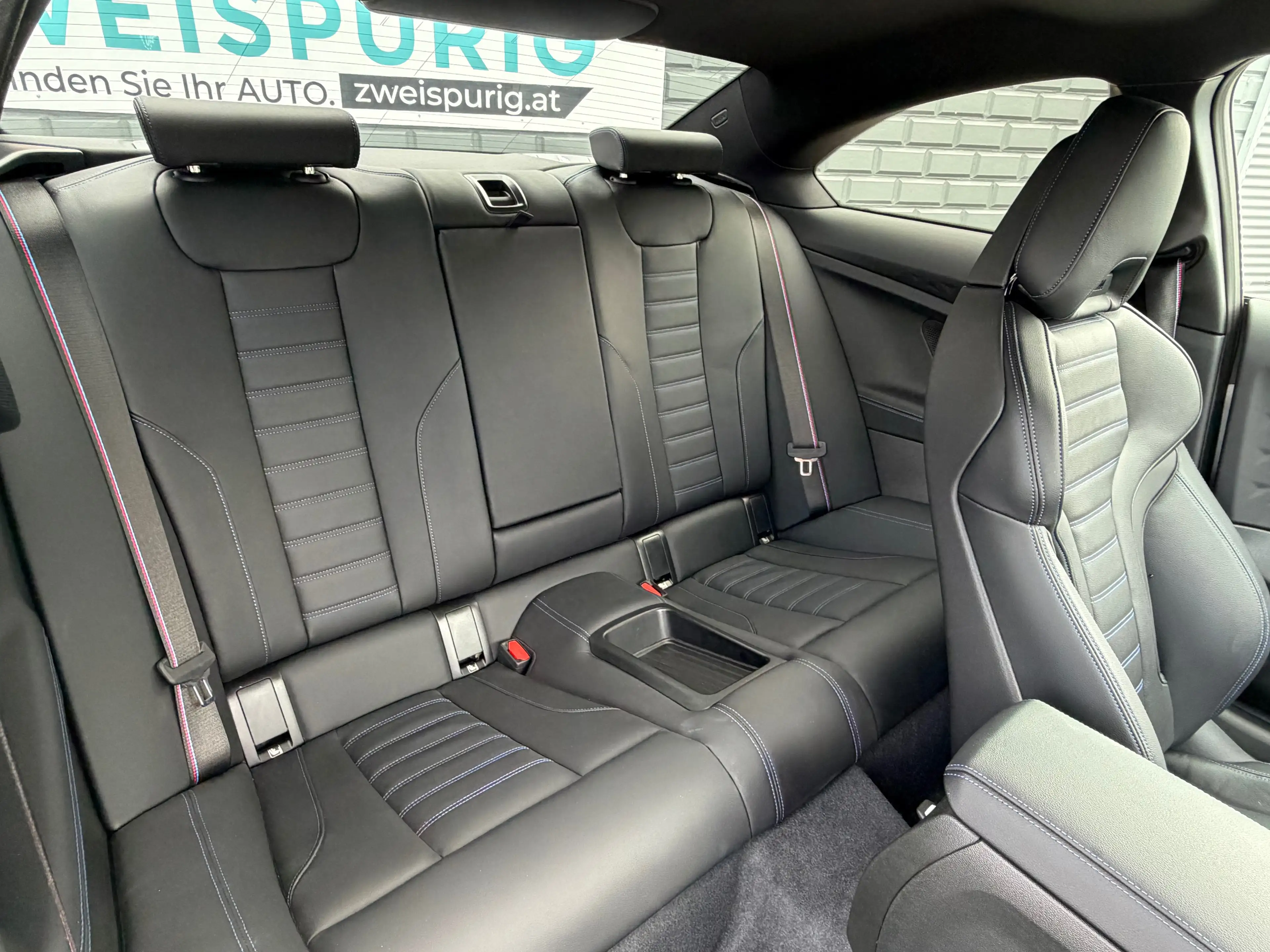 BMW 230 i Coupé M-Sport Pro Aerodynamik Sport-Sitze — photo 9
