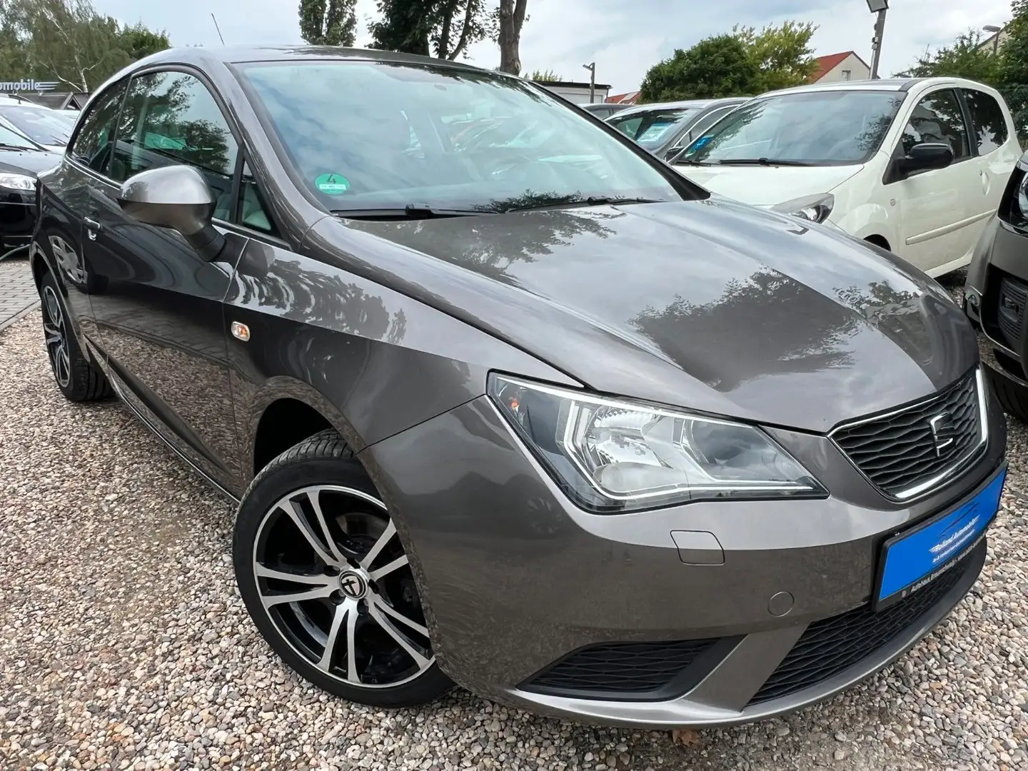 SEAT Ibiza SC Style Salsa*Klima*SHZ*Navi*PDC*TÜV NEU Gris - 1
