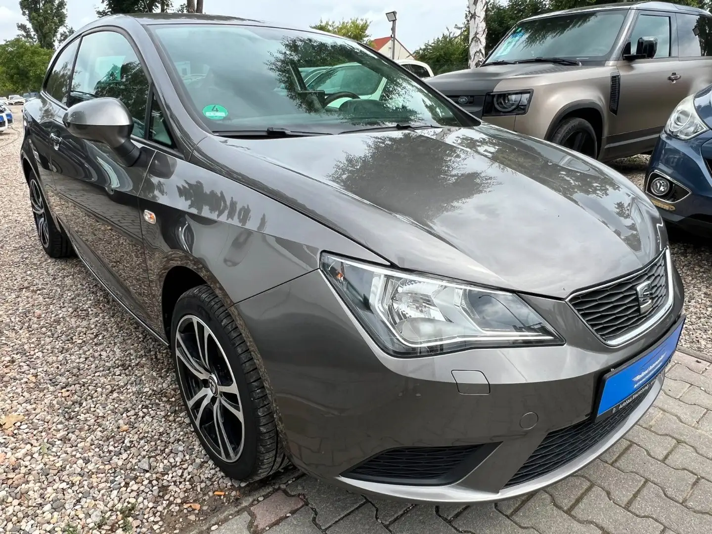 SEAT Ibiza SC Style Salsa*Klima*SHZ*Navi*PDC*TÜV NEU Gris - 2