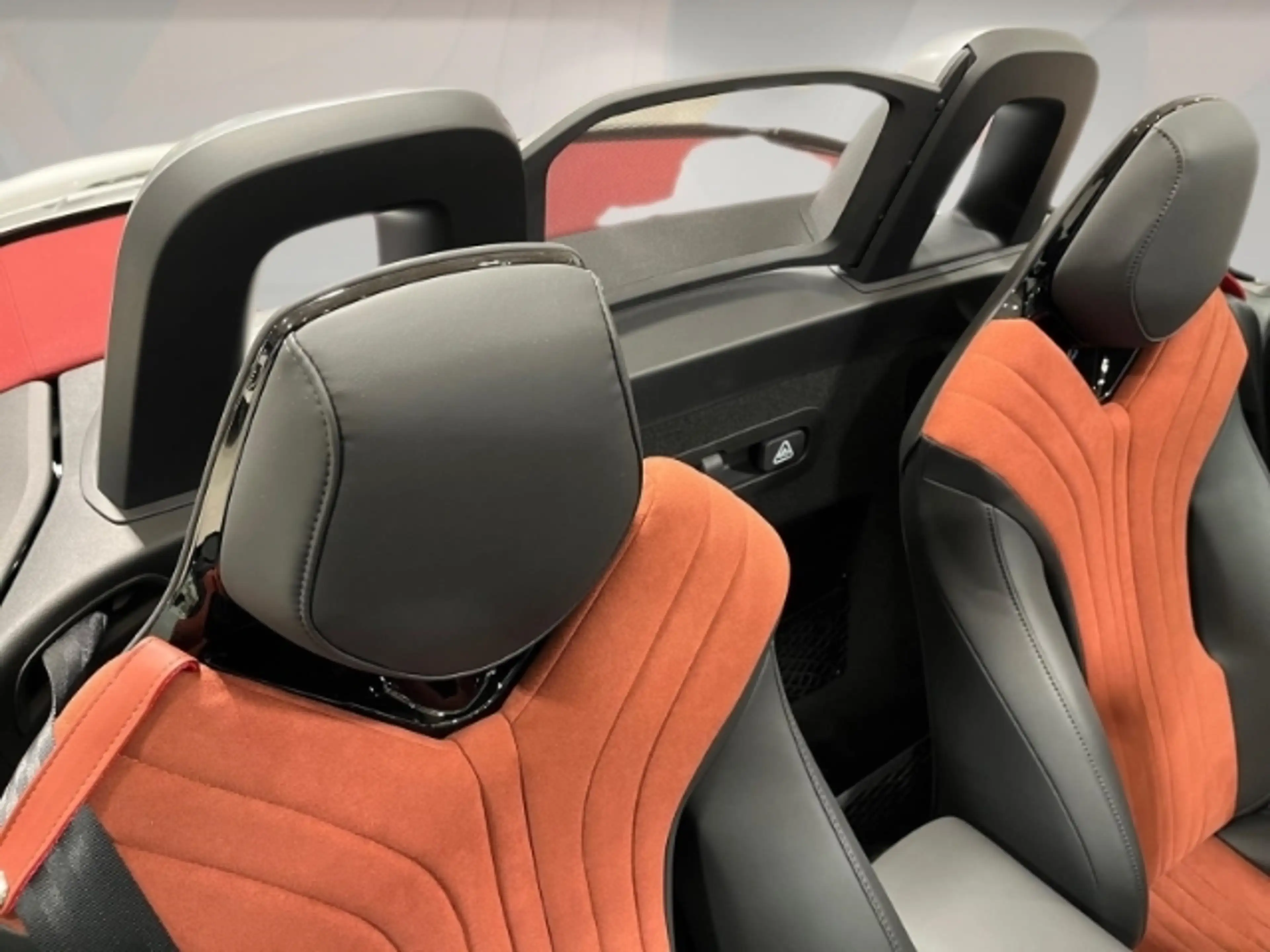 MG Cyberster MG 375 kW AWD Elektromotor Xpower+ESP+Navi+ABS — photo 13