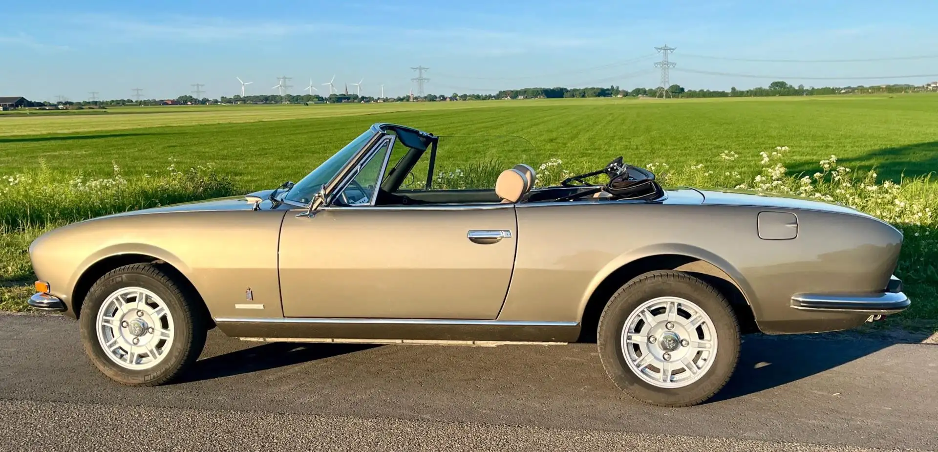 Peugeot 504 V6 Cabrio 2.7 injection Beige - 2