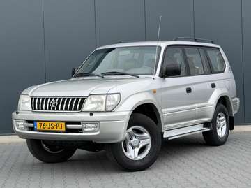 LandCruiser 90 3.4i V6 Executive 7-Persoons - Lede
