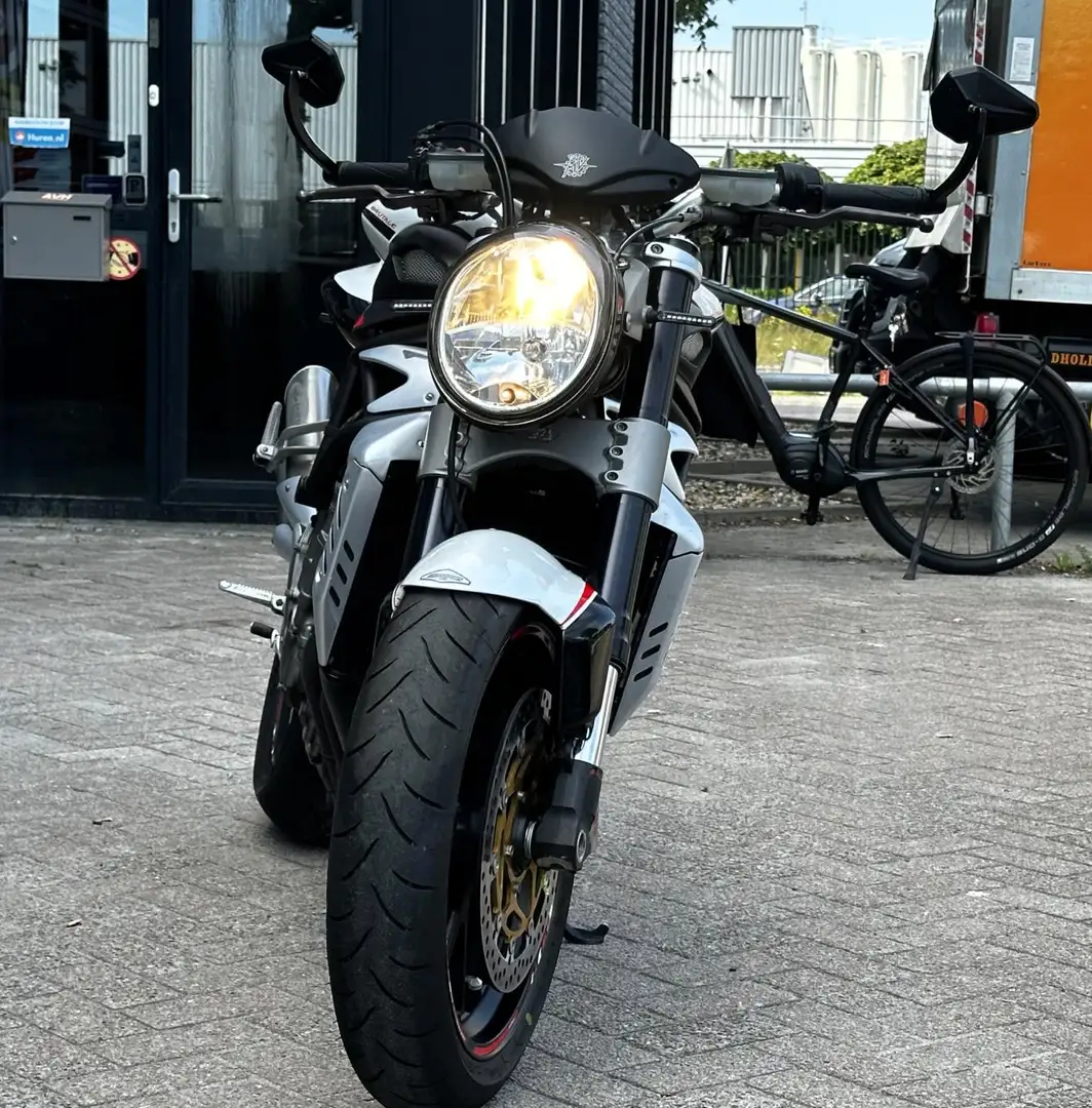 MV Agusta Brutale 1090 Sport f4 RR - 2