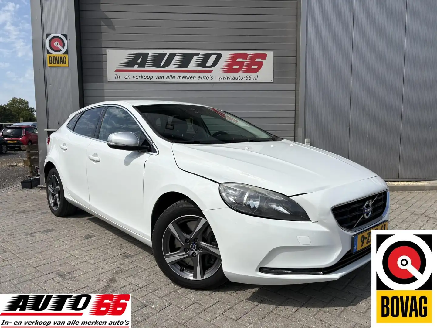 Volvo V40 2.0 D4 Summum Business Wit - 2