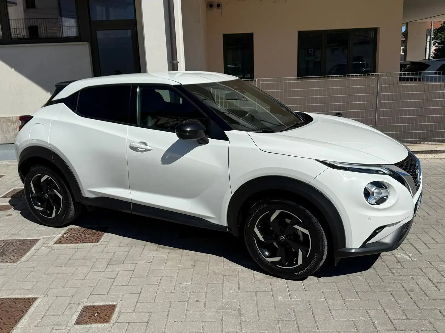 Nissan Juke Juke 1.0 dig-t N-Connecta 114cv Pari al nuovo!! Bianco - 2
