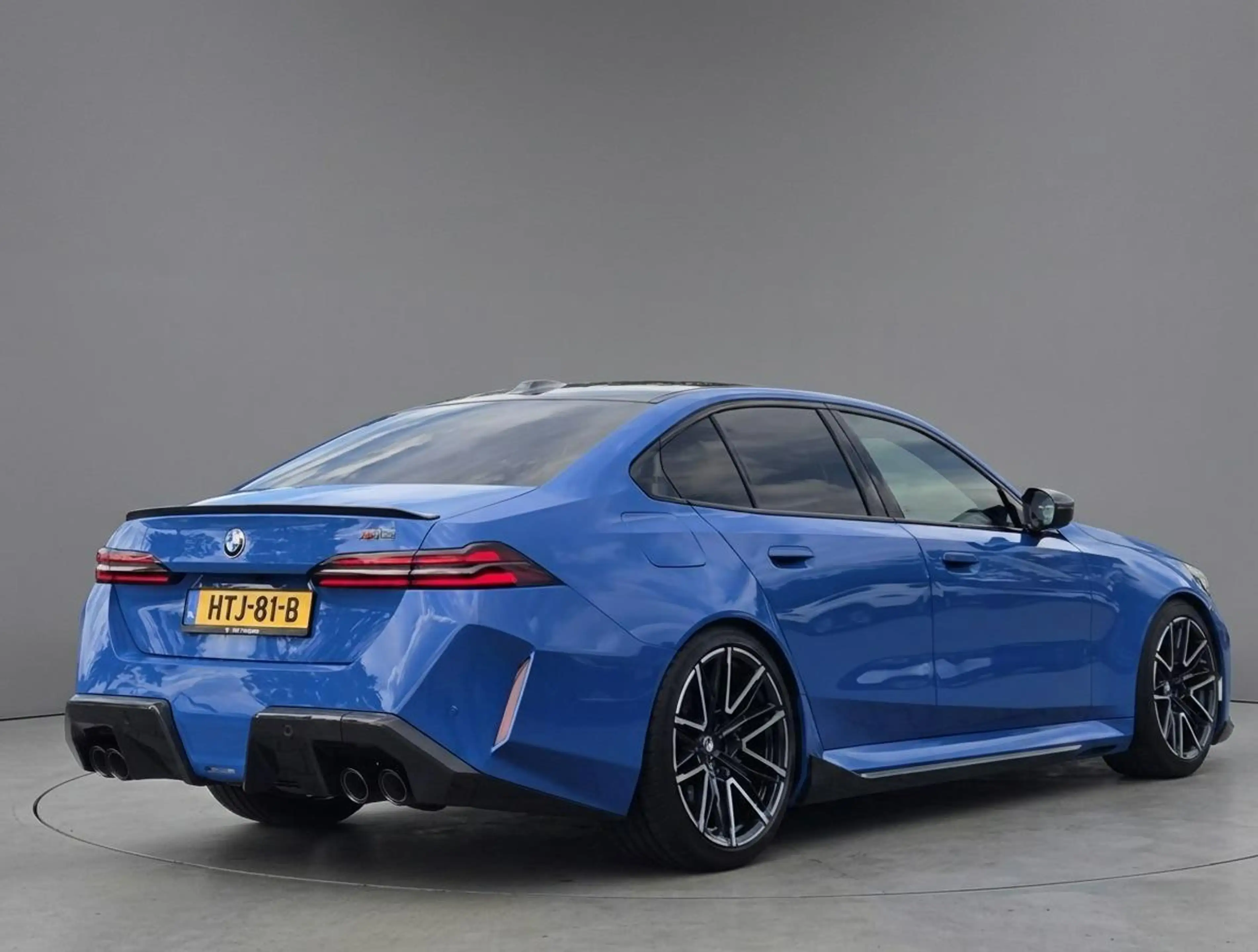 BMW M5 5-serie | Keramisch | Full PPF | Santorini Blue | — photo 14