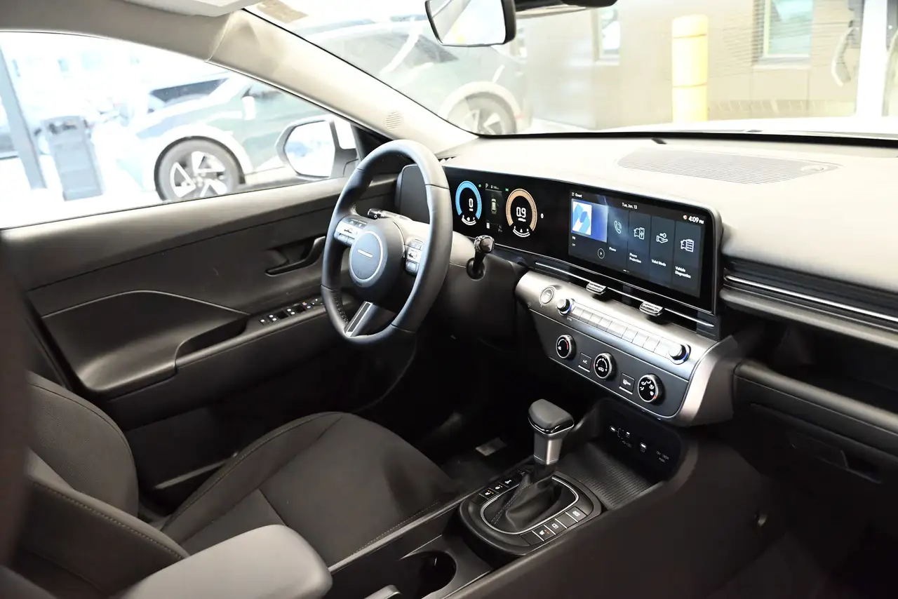 Hyundai KONA снимка Hyundai KONA