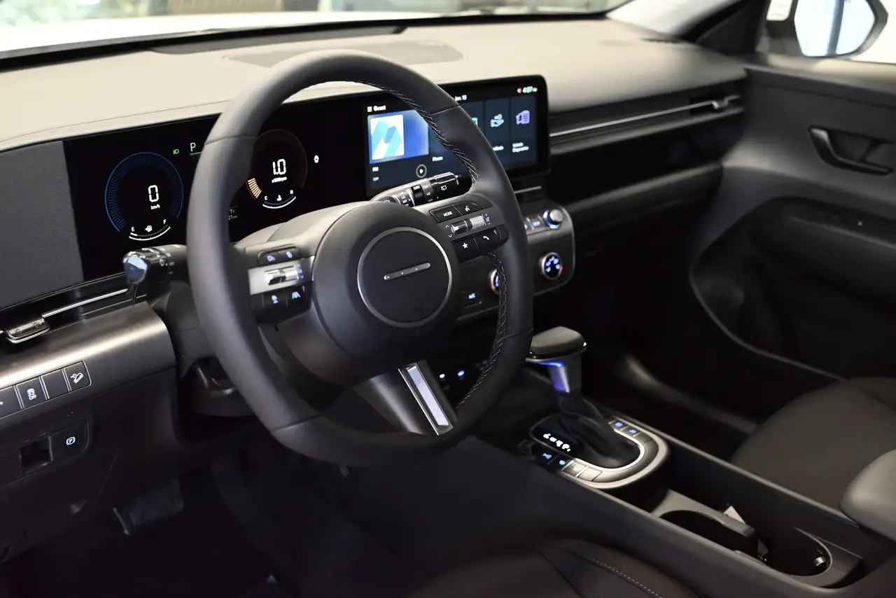 Hyundai KONA снимка Hyundai KONA