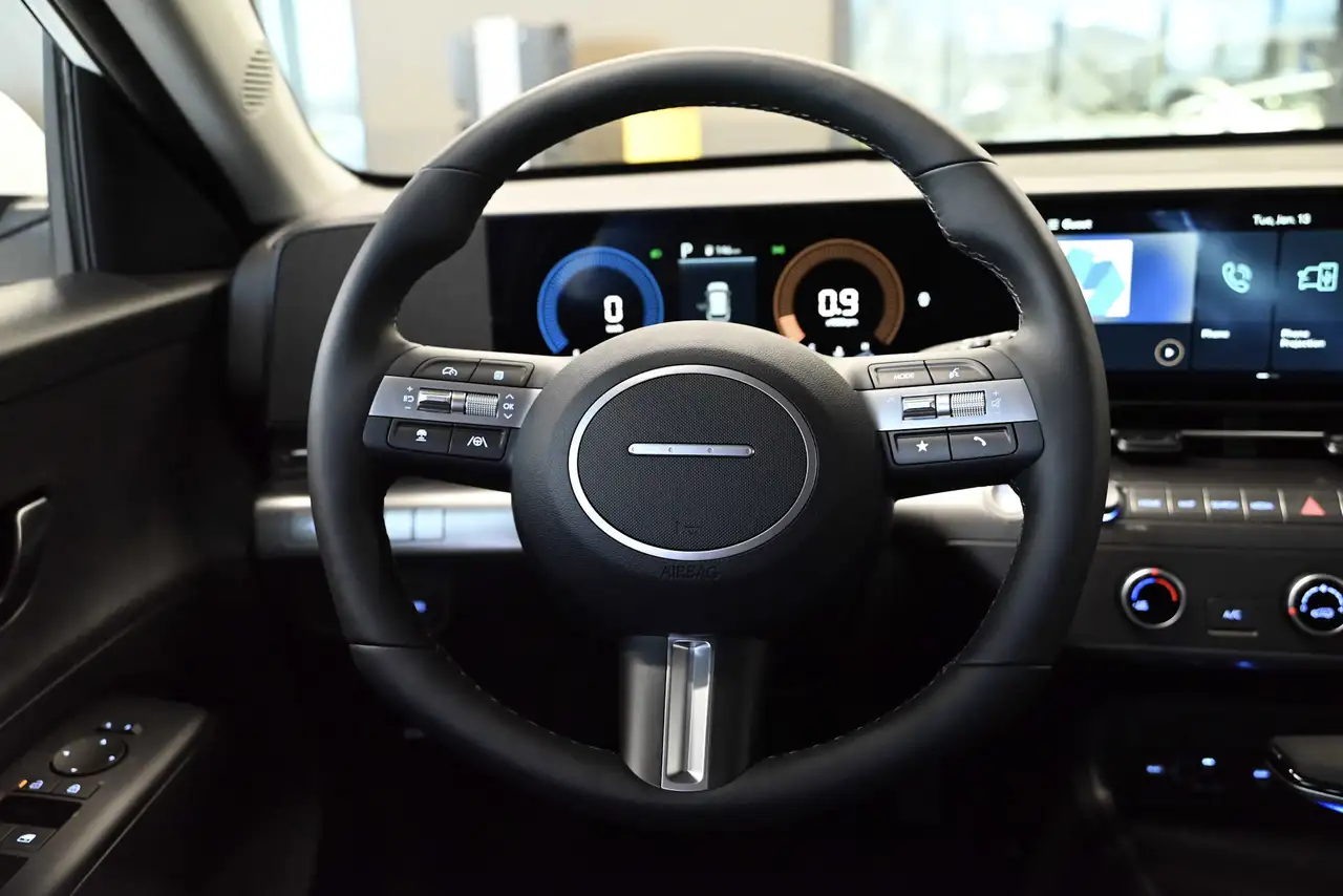 Hyundai KONA снимка Hyundai KONA
