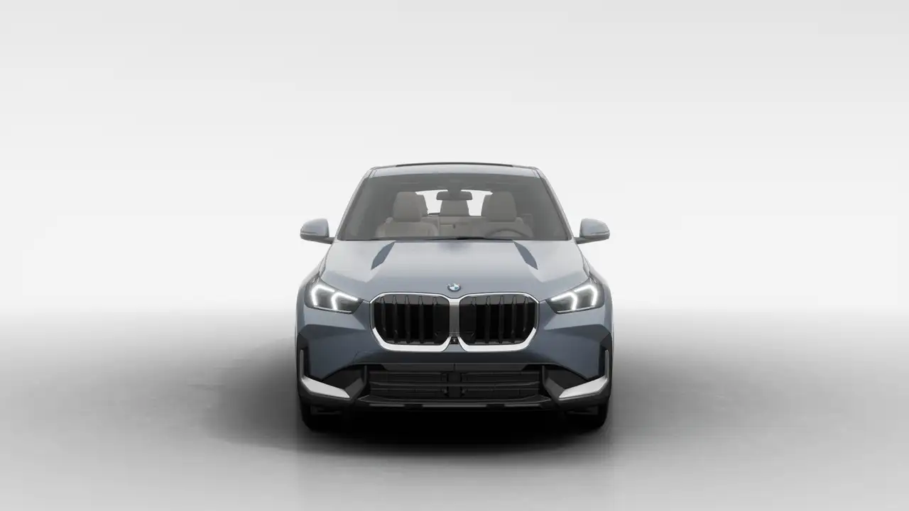 BMW X1 снимка BMW X1