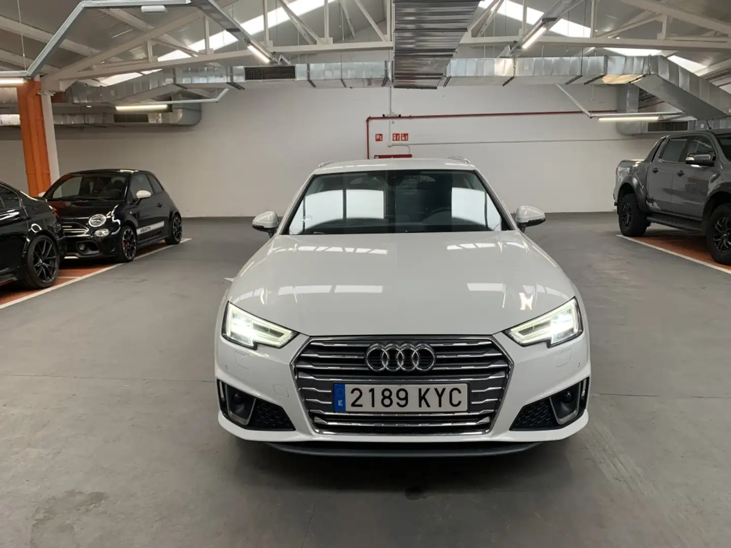 Audi A4 Avant 35 TFSI S line S tronic 110kW Blanco - 1