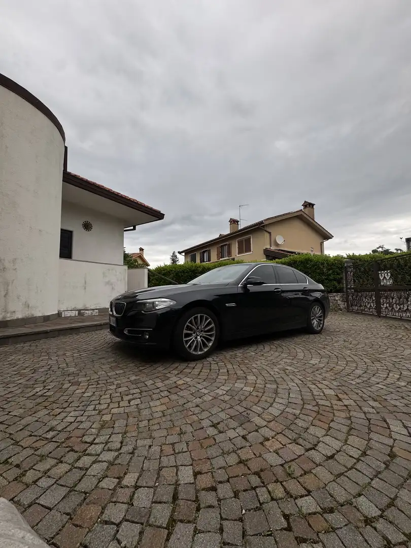 BMW 528 528i xdrive Luxury auto E6 - 1