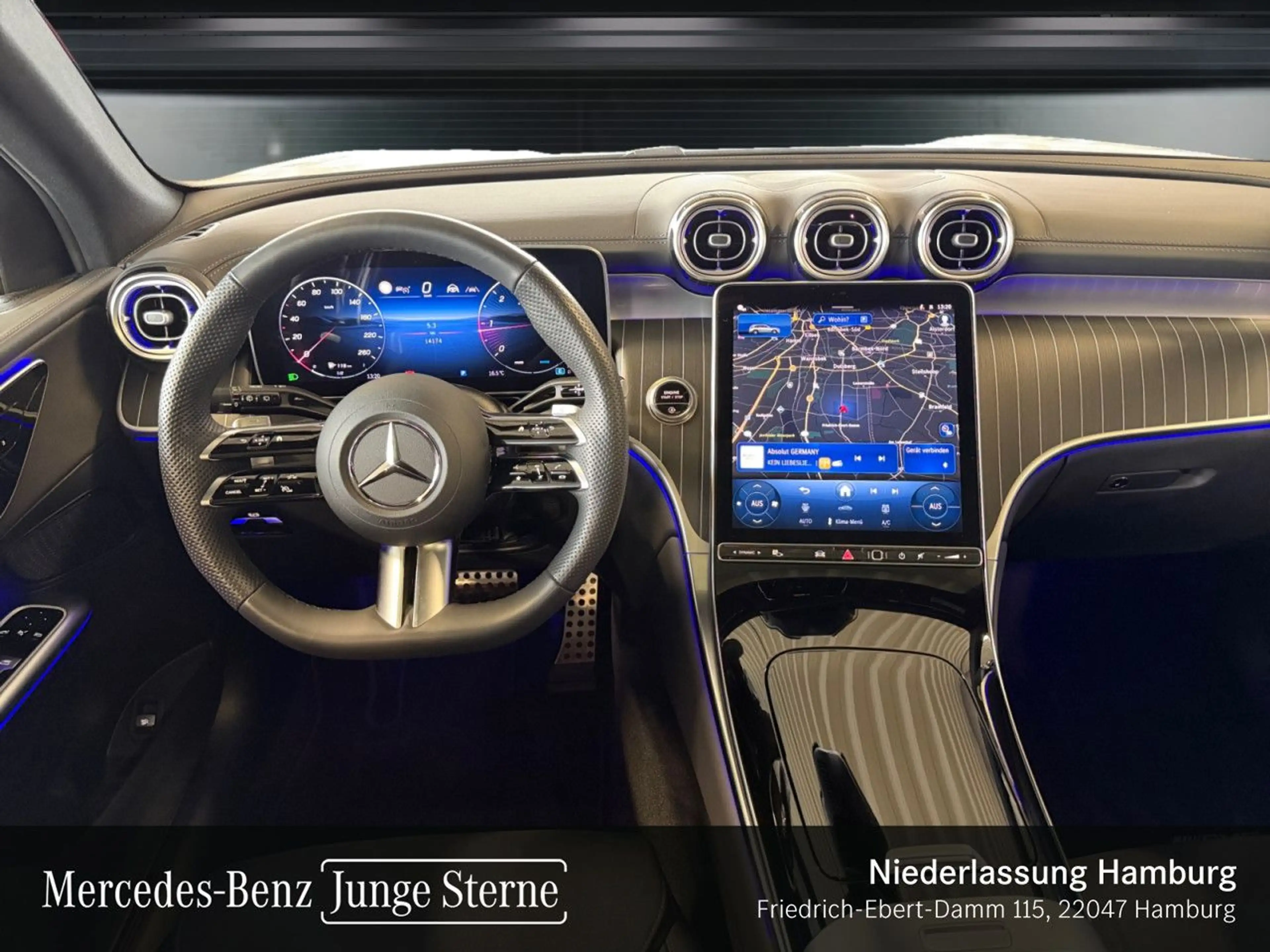 Mercedes-Benz GLC 450 d 4M AMG+NIGHT+PANO+360+AHK+KEYLESS+9G — photo 13